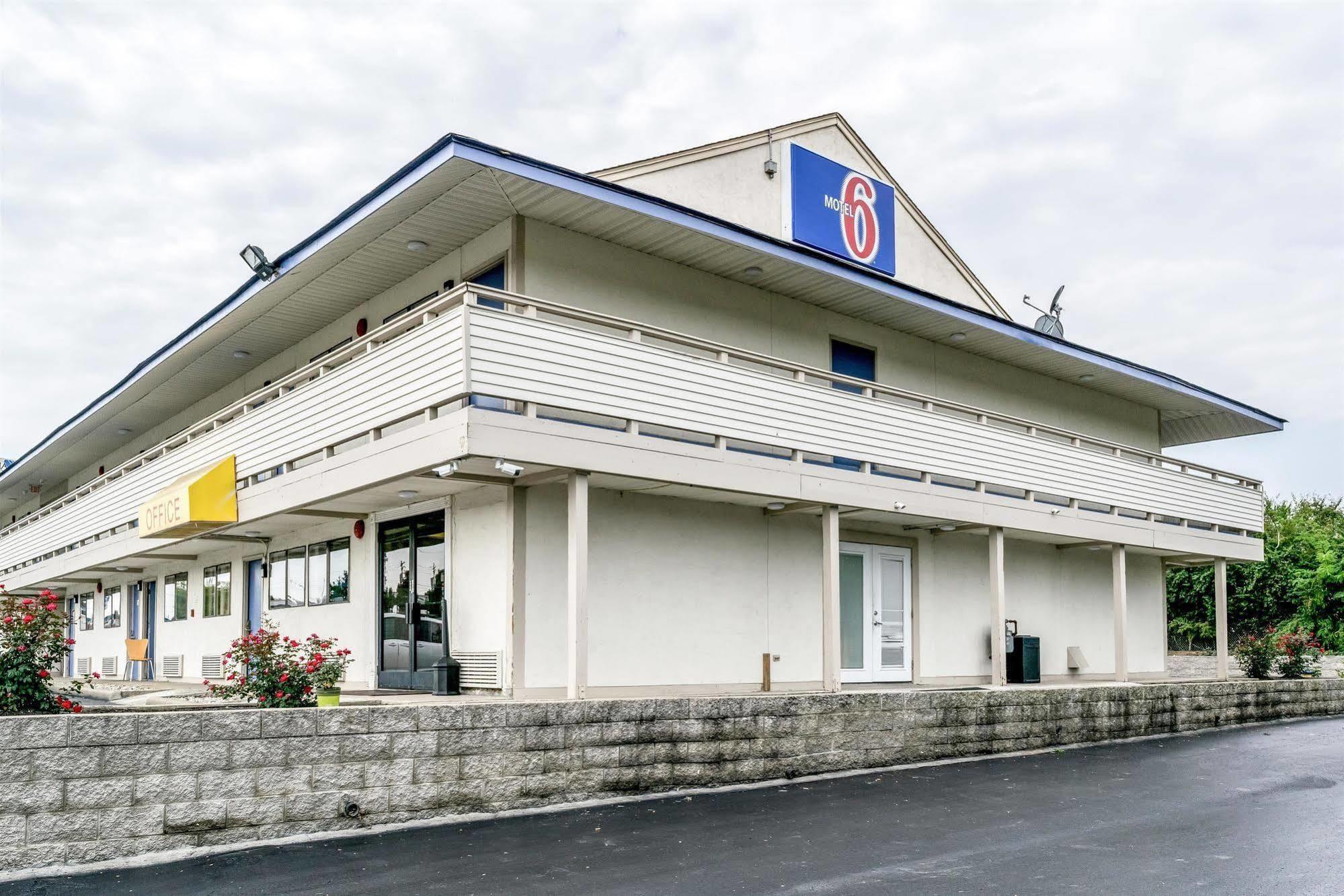Hotel 6 Florence, Ky - Cincinnati Airport Florence